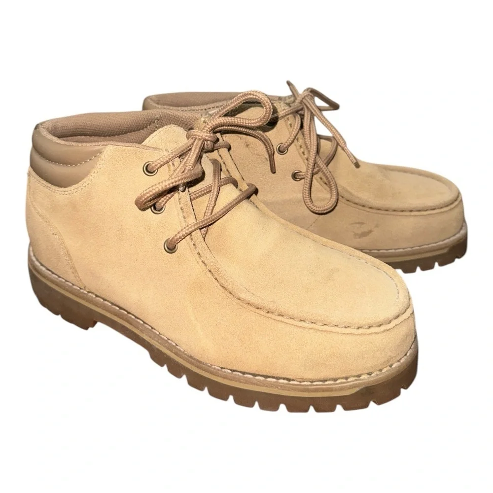 Brahma Tan Chukka Boots with Rugged Sole and Textured Finish